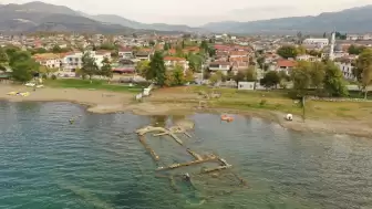 "Changing Landscapes: Climate Crisis Impact on Turkish Lakes"