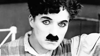 "Charlie Chaplin: Remembering the Iconic Filmmaker and Comedian on the 47th Anniversary of His Passing"