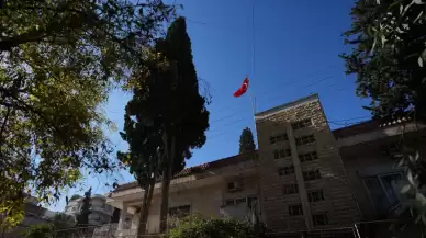 Turkish Flag Hoisted as Consulate Reopens in Aleppo After 12 Years