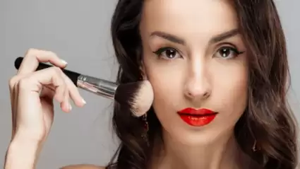 The Dangers of Sleeping with Makeup: Unveiling the Risks to Your Skin