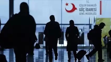 Unprecedented Rise in Foreign Residents Exiting Turkey in 2023