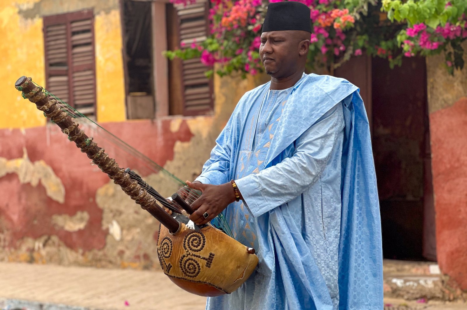 Senegalese Kora Maestro Ablaye Cissoko Strives to Revive Interest in the aInstrument, Kora